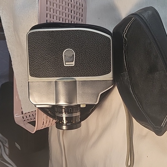 Camera - Picture 2 of 8